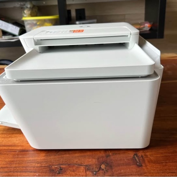 HP White Printer Scanner - Picture 4 of 6